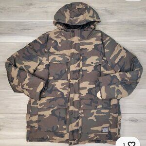 Levi's Jacket Men's XLT Camo Arctic Cloth Quilted Performance Parka